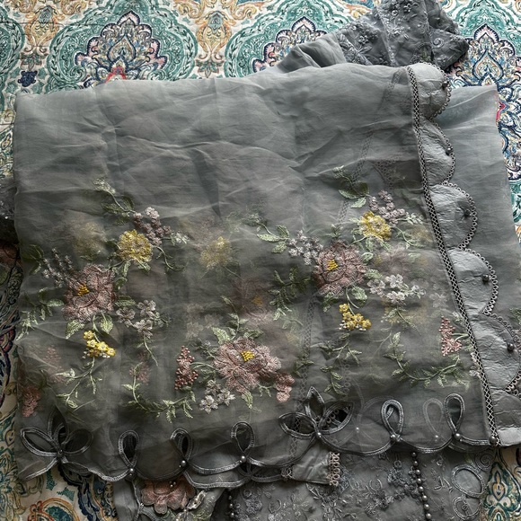 Pakistani brand new 3 piece full embroidered Maria b luxury organza dress size L - Picture 16 of 16